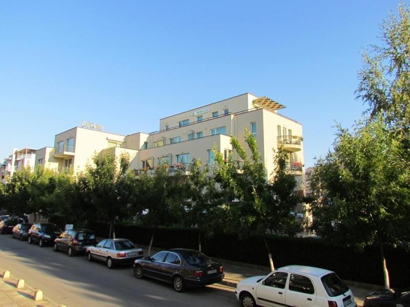Family Hotel Aurelia ساني بيتش المظهر الخارجي الصورة