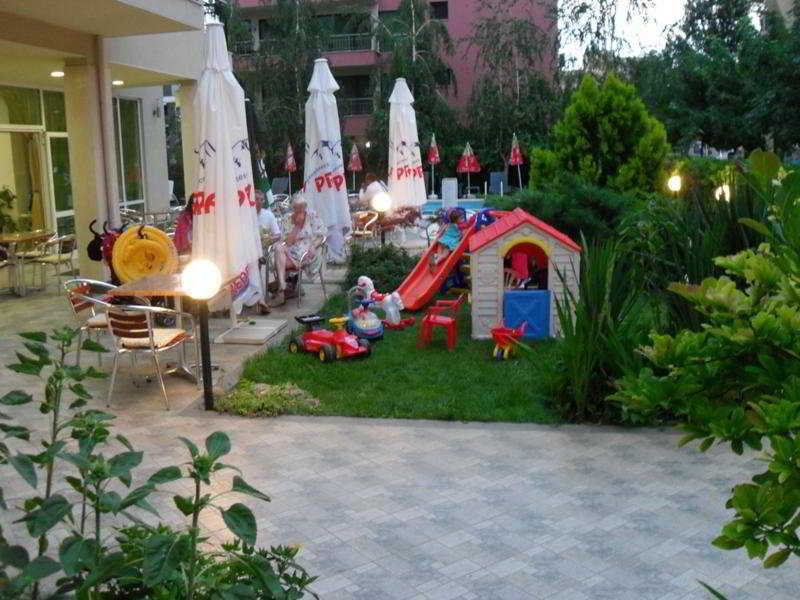 Family Hotel Aurelia ساني بيتش المظهر الخارجي الصورة