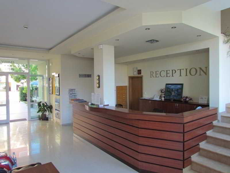Family Hotel Aurelia ساني بيتش المظهر الخارجي الصورة